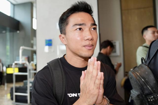 乐鱼app-颂克拉辛伤后首度发声：难忘曼谷雨战 不担心康复