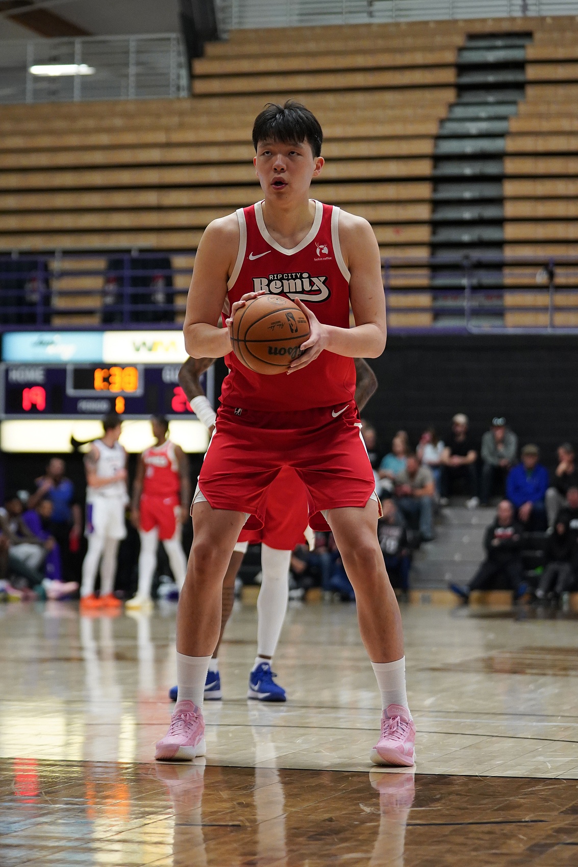 乐鱼vip-队友太独了！混音全队仅两人正负值为正 杨瀚森+13全队最高